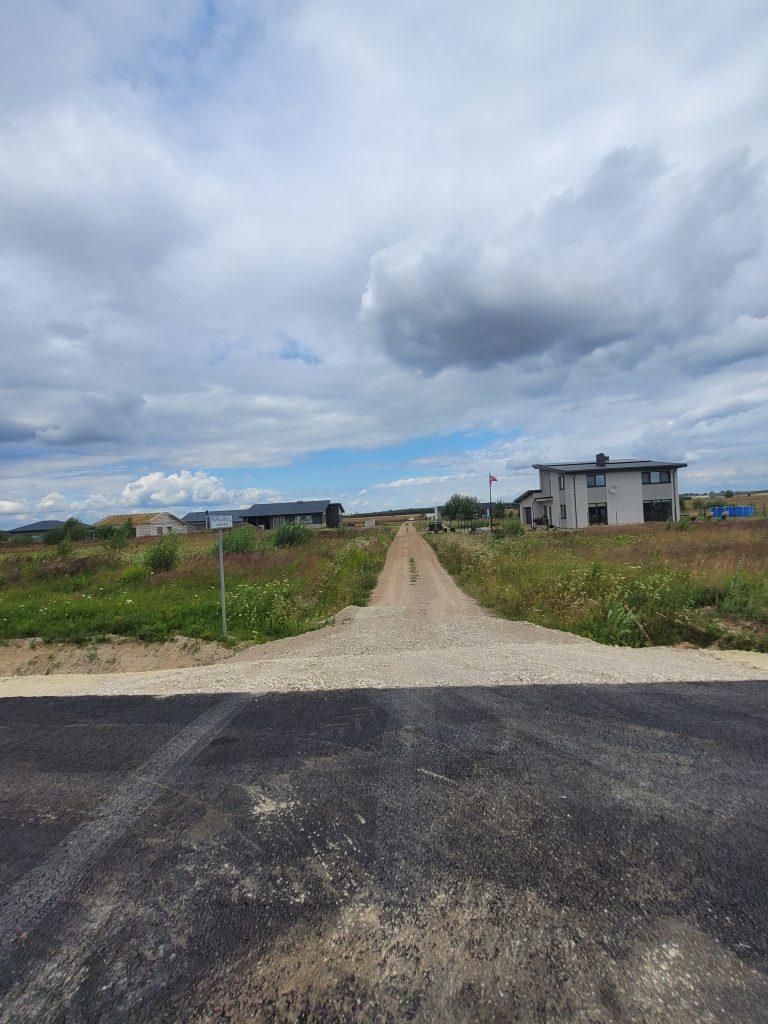 Naujas asfaltas !!! Daromas kvartalo gatvės apšvietimas!!! Galima pirkti išsimokėtinai be jokio pabrangimo, ir bankų !!! Stetiškese namų valdos sklypai. Detalusis planas, kelio projektas. Kvartale jau virš 200sklypų, virš 80gyv namų jau apgyvendinti. Sparčiai plečiasi kvartalas. Like laisvi sklypai- Pamolainų g. 4-asis aklg. 2 plotas 10.49arų. 4-asis aklg. 4 plotas 9.67arų. 4-asis aklg 1a.plotas 11.6arų. 4-asis aklg. 7 plotas 12.08arų. 4-asis akl 1 plotas 9.81arų. Pamolainų g 3-asis aklg 2 plotas 9.61arų. 3-asis aklg 10 plotas 12.02arų. 3-asis aklg 1 plotas 9.04arų. Pamolainų g 2-asis aklg 1 plotas 10.07arų. Nendres g. 9 plotas 9.16arų. Kaina tik 1500€/aras