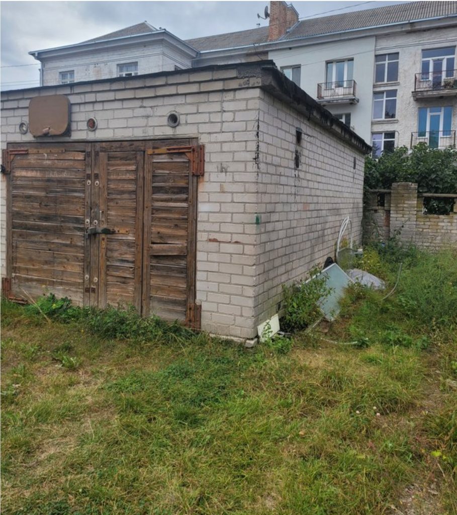 Garažas